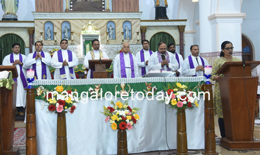 GF-funeral Feb...